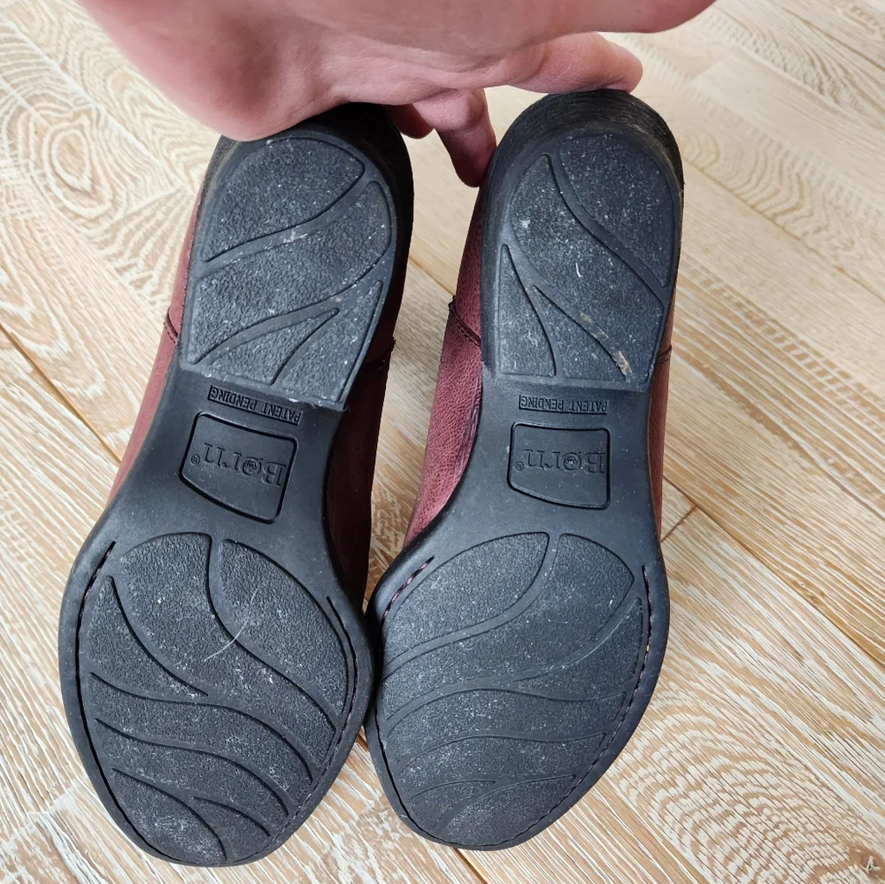 NWOT Burgundy leather boots and belt - Picture 4 of 7